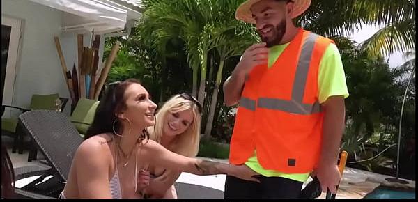  Three Hot Teen Best Friends Nikki Sweets, Mina Moon And Alessia Luna Fuck Mexican Landscaper Outdoors By Pool